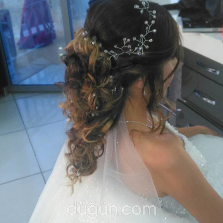 Ahmet Ünlü Kuaför