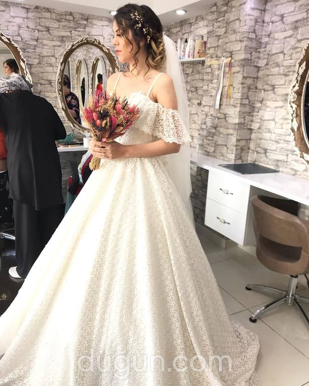 Şule Kuaför & Gelinlik