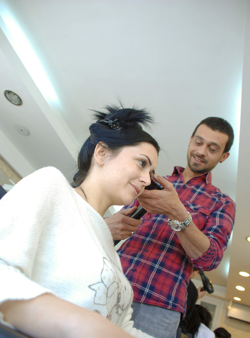 Muma’s Hair Design Man & Woman