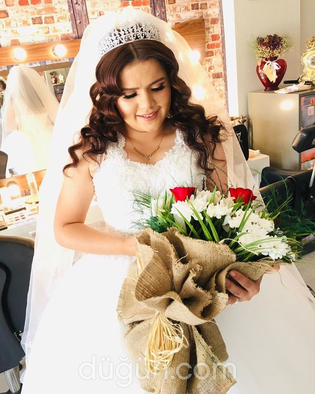 Handan Uğurlu Hair Makeup