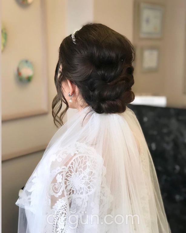 Sinem Kasap Hair & Makeup