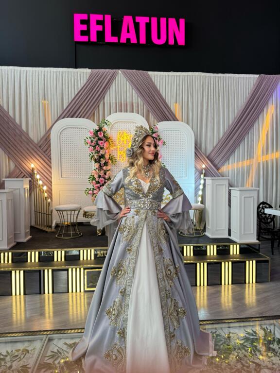 Eflatun Kına Konağı