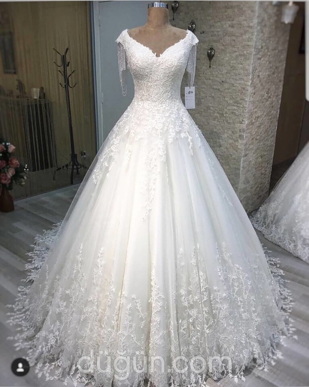 Esin Kuaför & Gelinlik