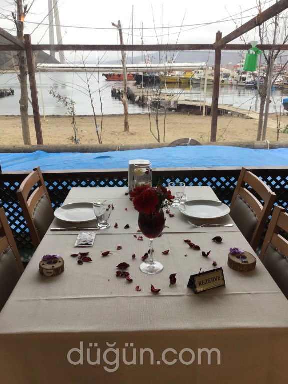 Poyraz Sahil Restaurant