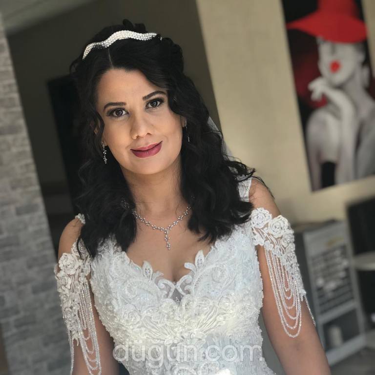 Alis Kuaför ve Güzelik Merkezi