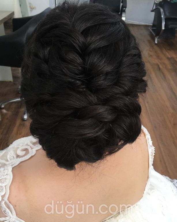 Tuna Saç ve Güzellik Merkezi