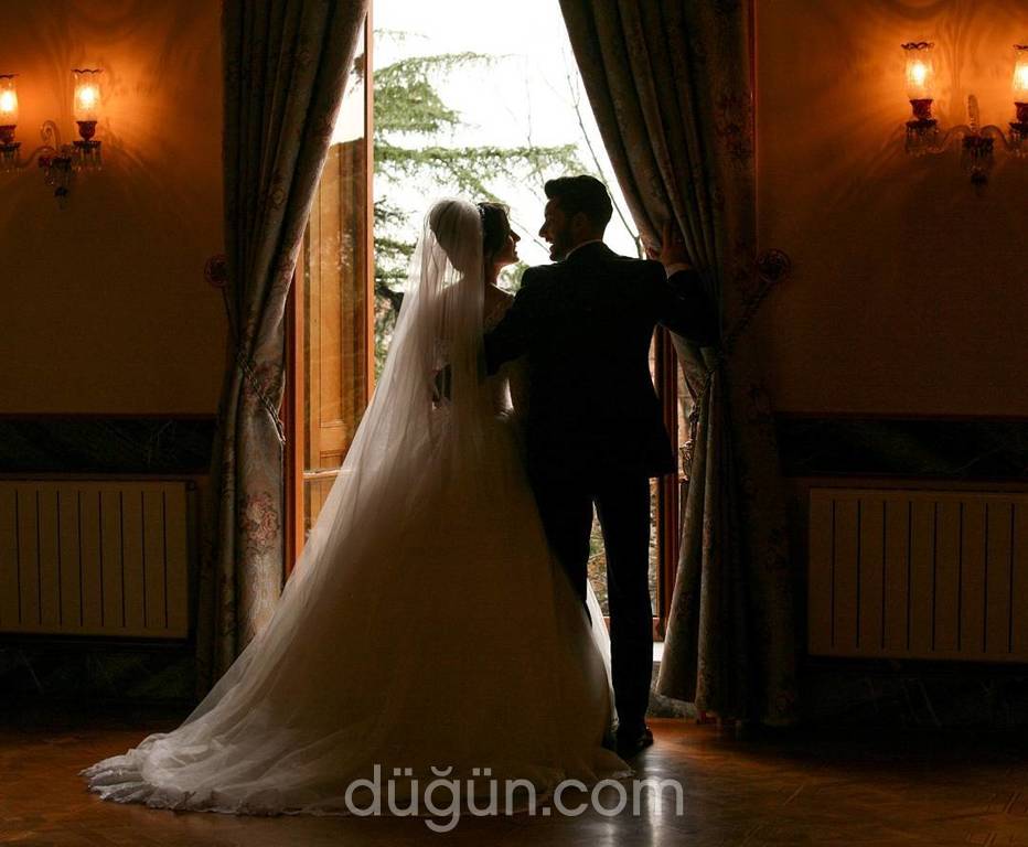 Uğur Fotoğraf Stüdyosu