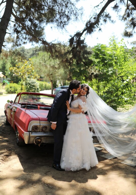 Erbay Ekinci Gelinlik & Abiye