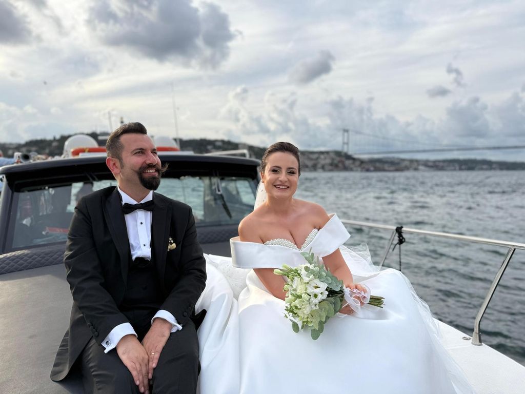 Erbay Ekinci Gelinlik & Abiye
