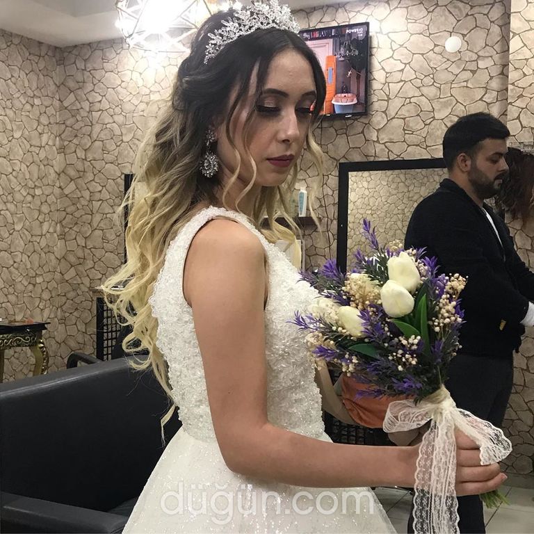 Emre Yüce Saç Tasarım Salonu