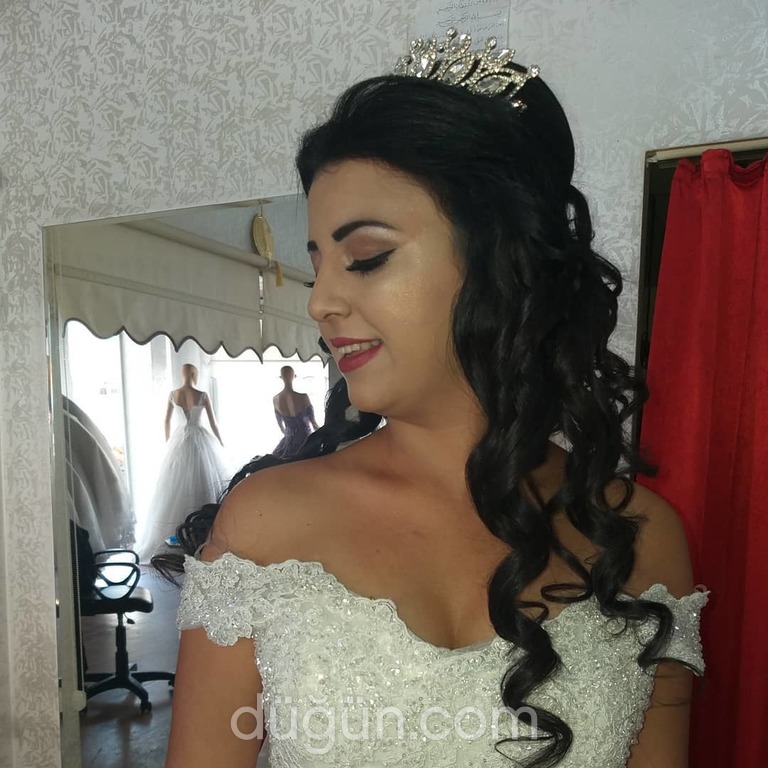 Özlem Kuaför ve Moda Evi