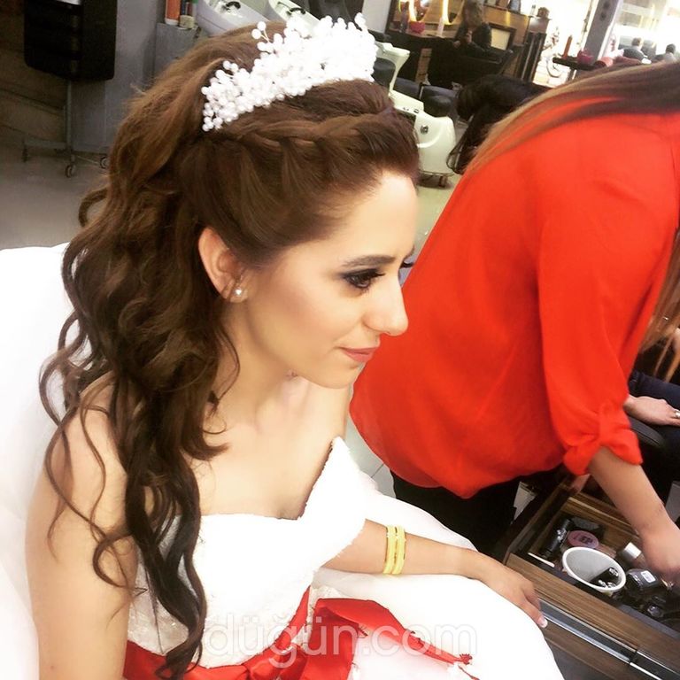 Özlem Sönmez Kuaför