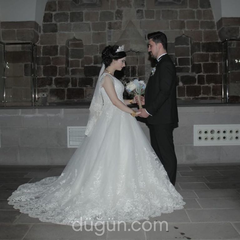 Zuhal Moda Gelinlik