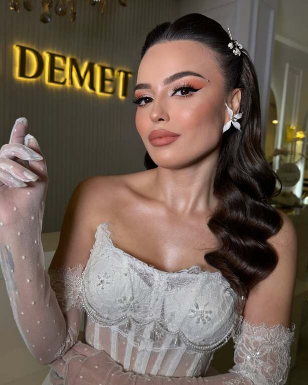 Salon Demet