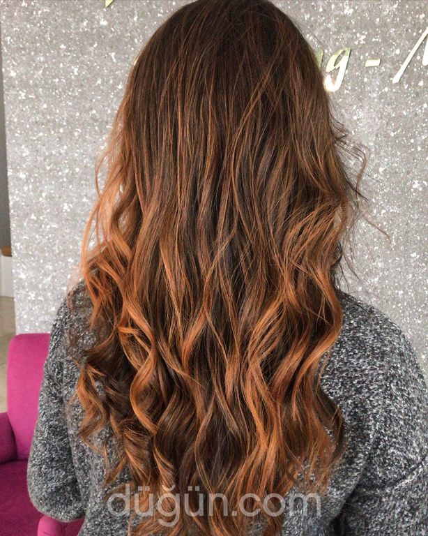 Rahile Akbaş Beauty Center