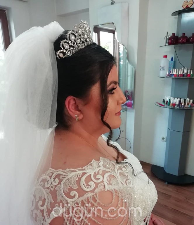 Gazi & Nadiye Kuaför