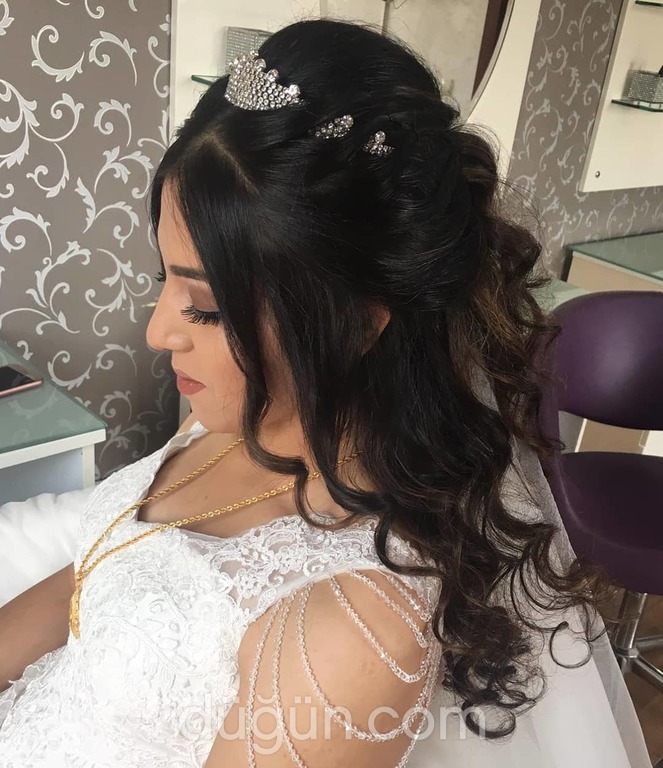 Gazi & Nadiye Kuaför