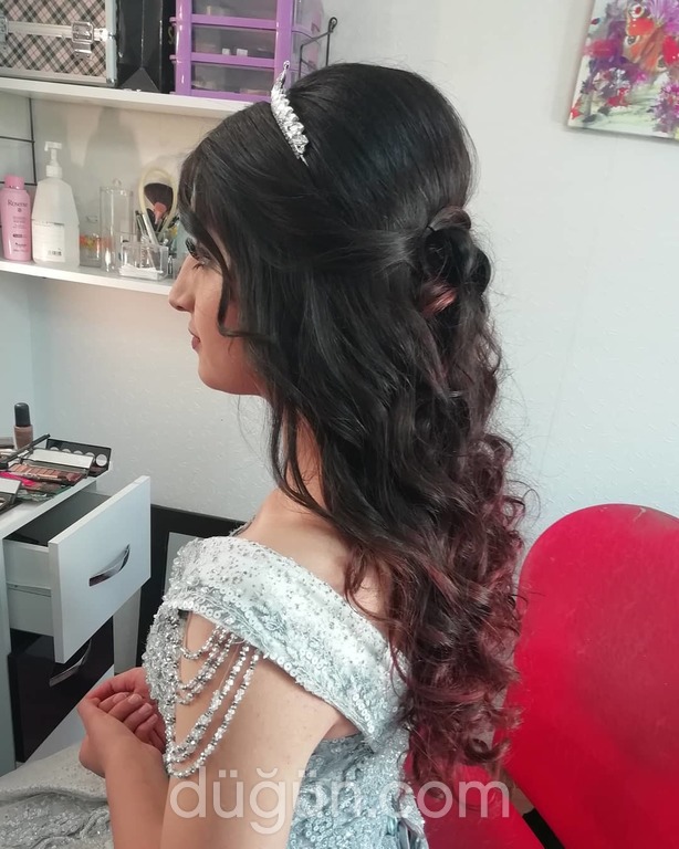 Gazi & Nadiye Kuaför