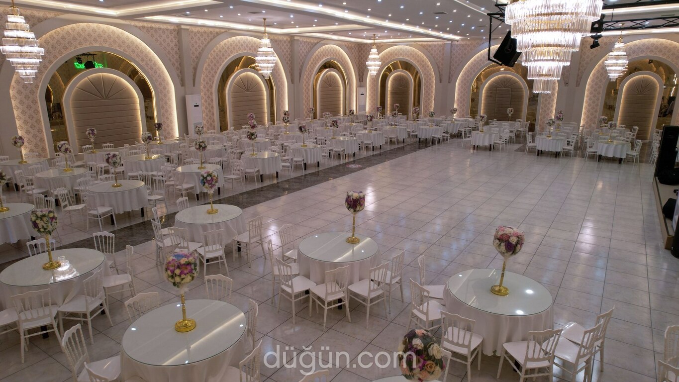 Zümrüt Plaza Düğün ve Organizasyon