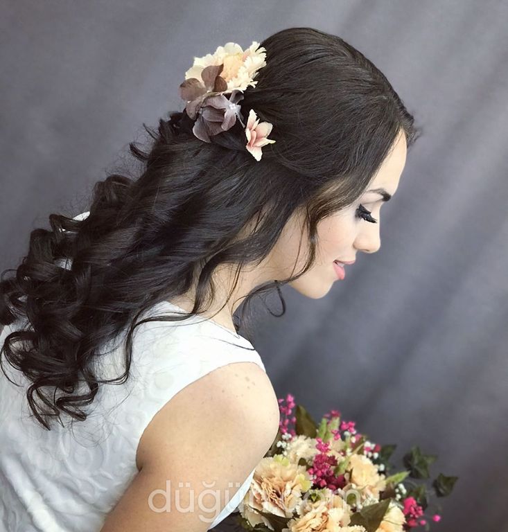 Bellezza Kuafor Ayla Sarıoğlu