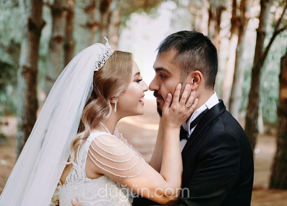 Pera Ajans & Fotoğraf Stüdyosu