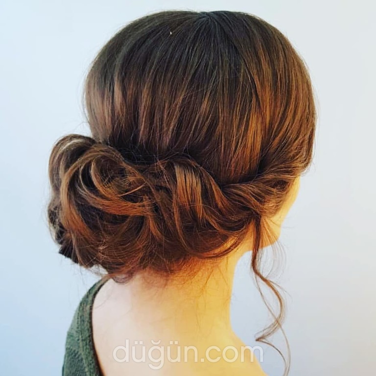Gökçen Keskin Hair Stylist