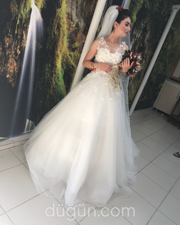 Toprak Moda & Gelinlik