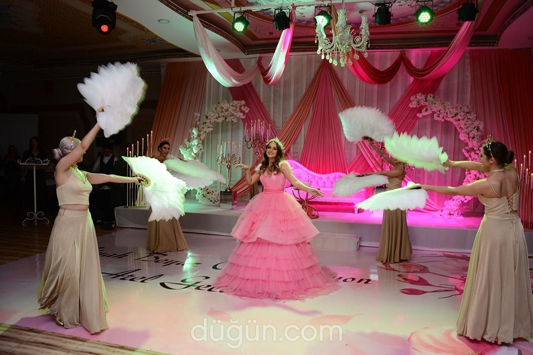 Siyah Beyaz Organizasyon