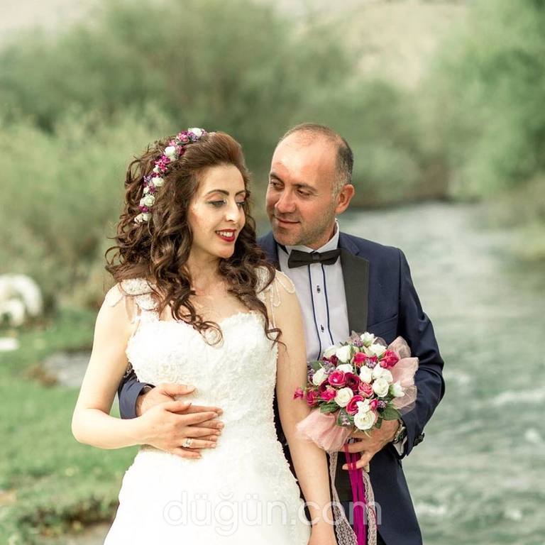 Nuran Gelinlik