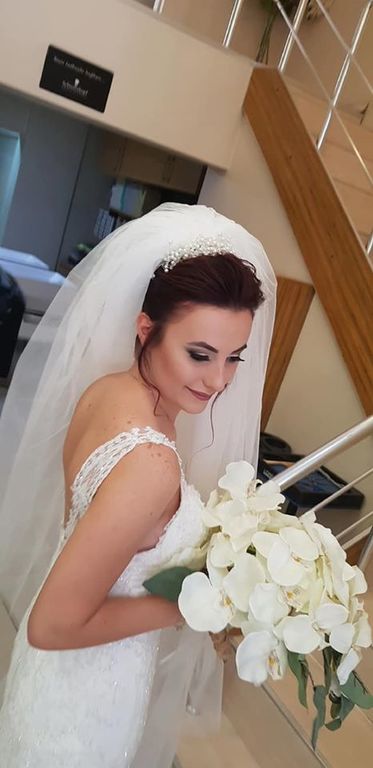 Özgür Köseren Beauty Saloon