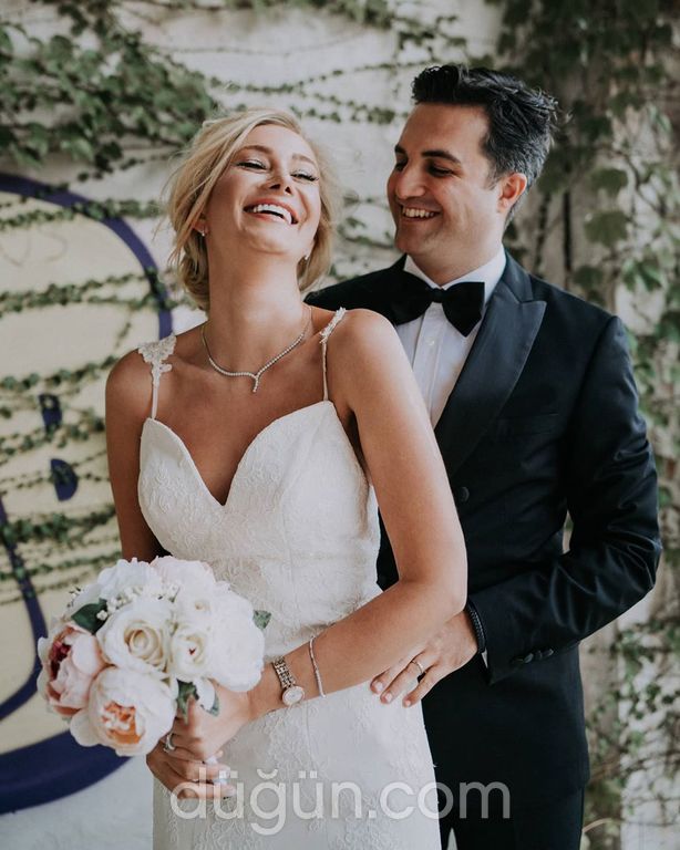 Love Weddings Photography