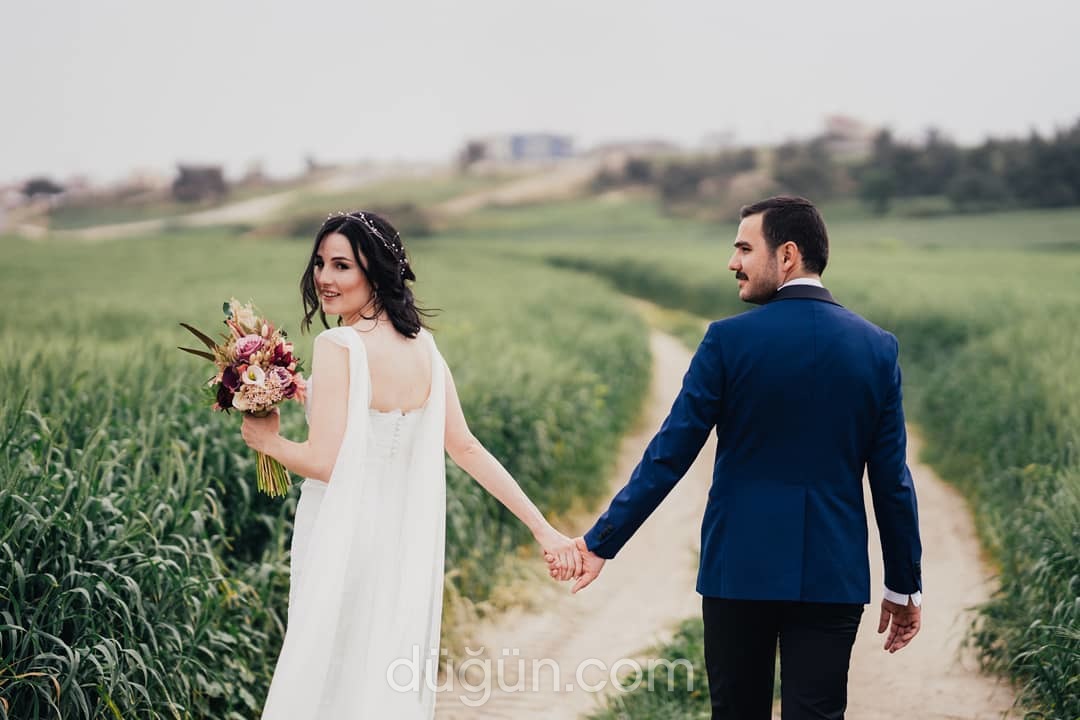 Love Weddings Photography