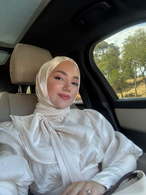Güneş Ark Make Up Artist Fiyatları - Gelin Saçı ve Makyajı İstanbul