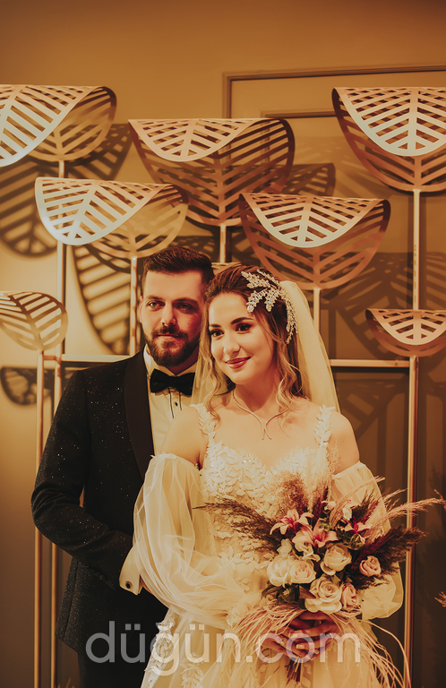 Mia Wedding Photography