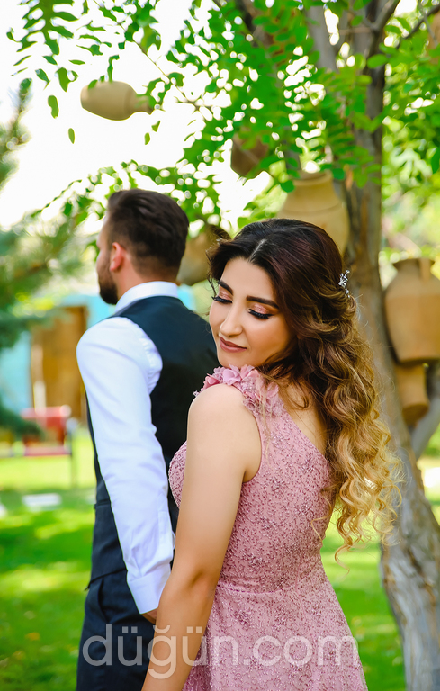 Mia Wedding Photography