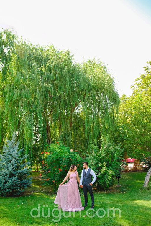 Mia Wedding Photography