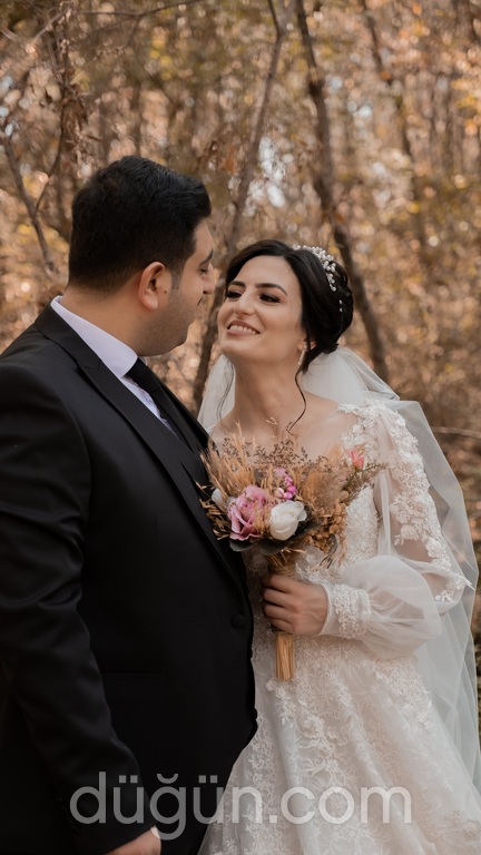 Eser Fotoğraf & Gelin Tasarım Stüdyosu