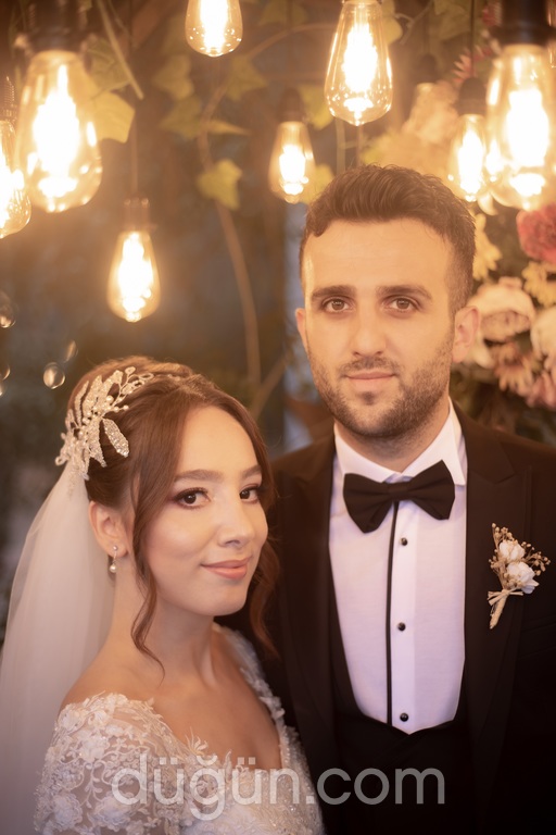Eser Fotoğraf & Gelin Tasarım Stüdyosu