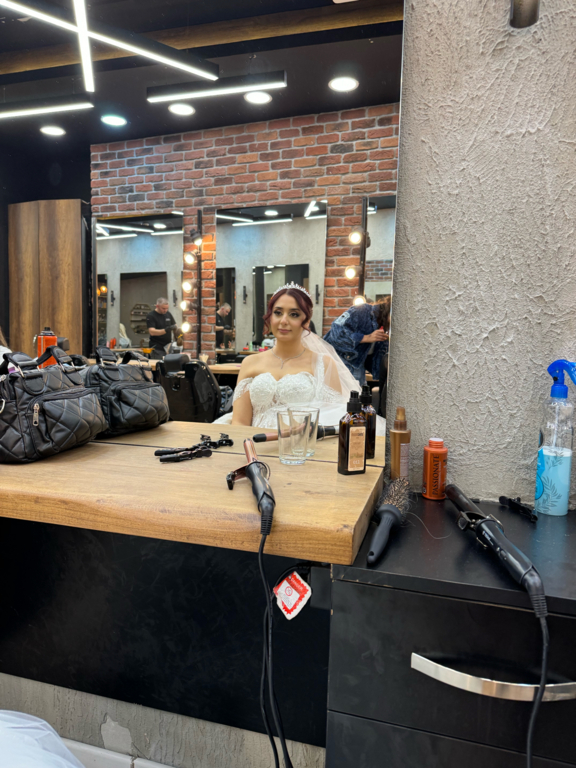 İdris Şahin Saç Tasarım