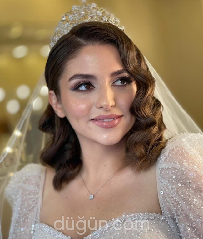 Esra Karakaya