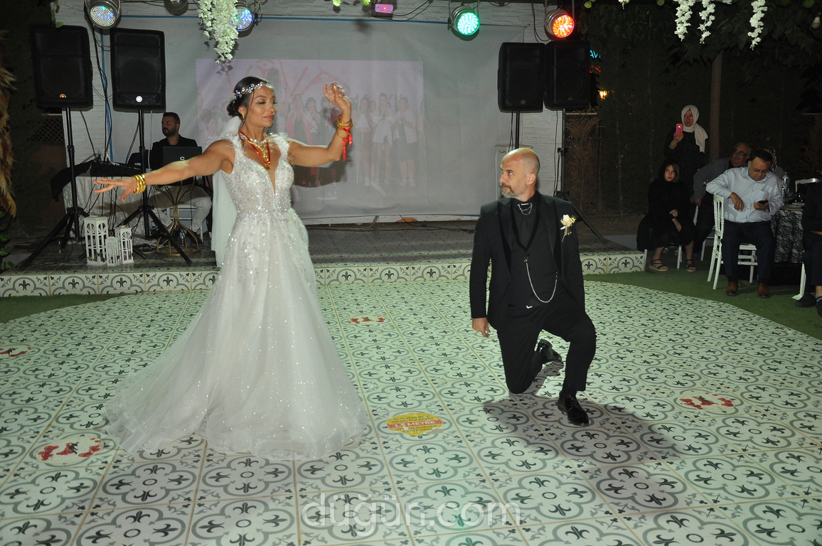 Yalçın & Nihan Şişman Fun & Art's