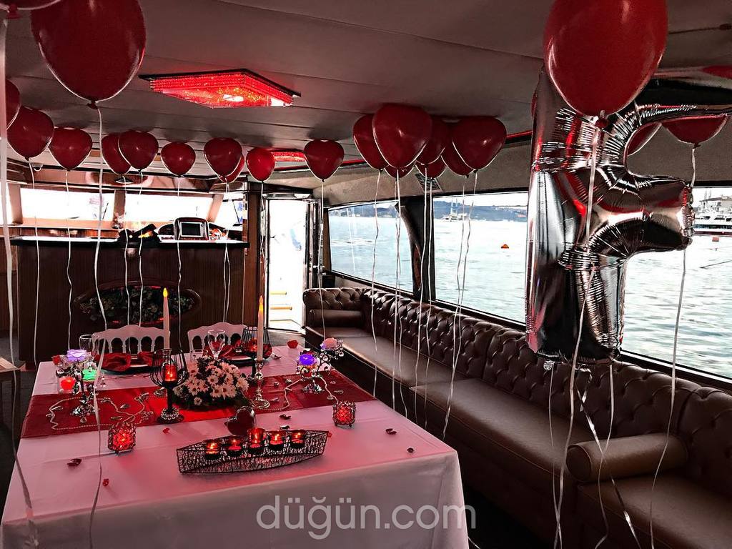 Su Yat Evlilik Teklifi