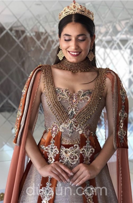 Gelin Evim Aslı Balkan