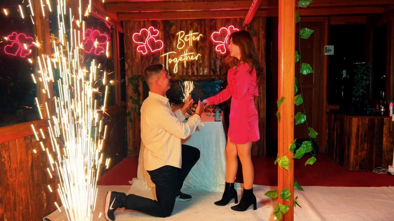 Teknede Evlenme Teklifi