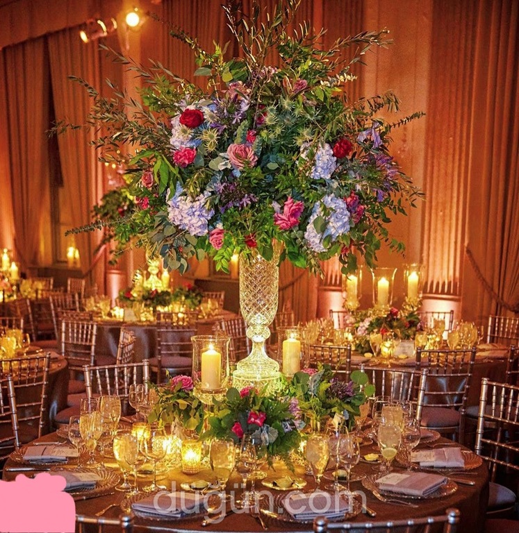 Deniz Dora Wedding Decoration