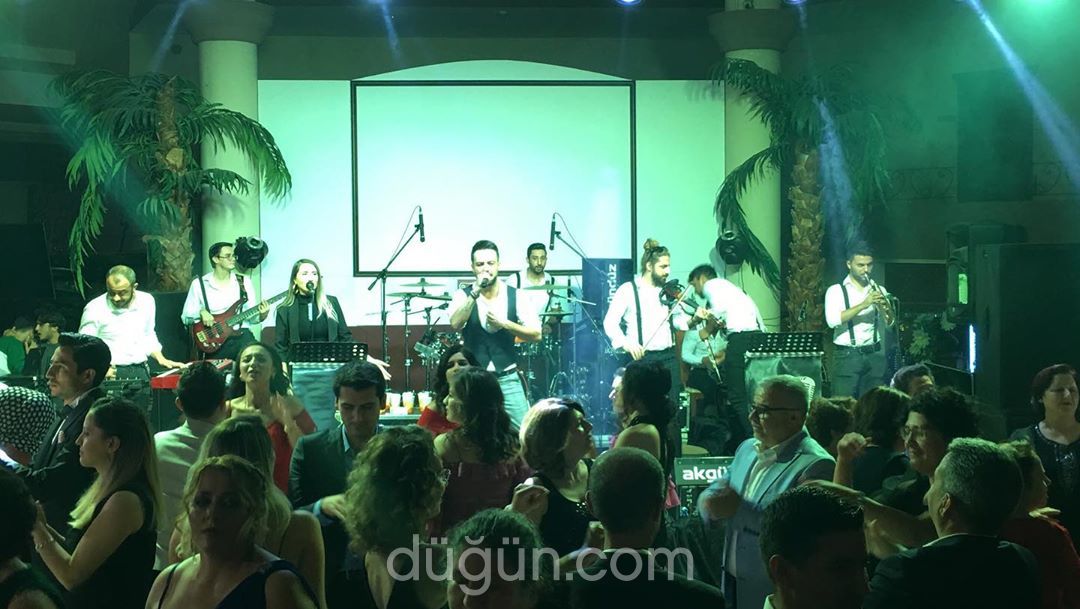 Eliz Band