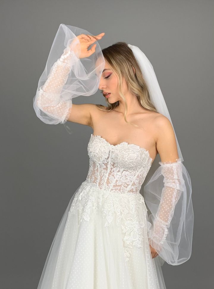 HAN 1 Straplez Düz Kesim Göğüs Dekolteli Gelinlik