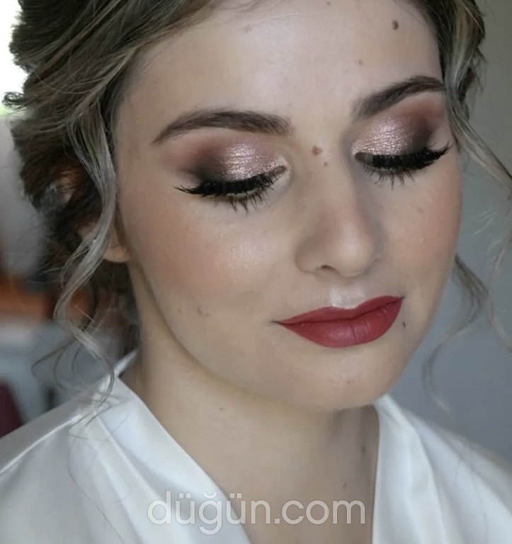 La Luna Beauty Make Up