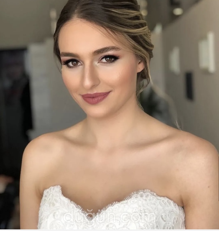 La Luna Beauty Make Up