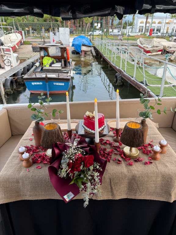 Mavi Rüya & Beyaz Masal